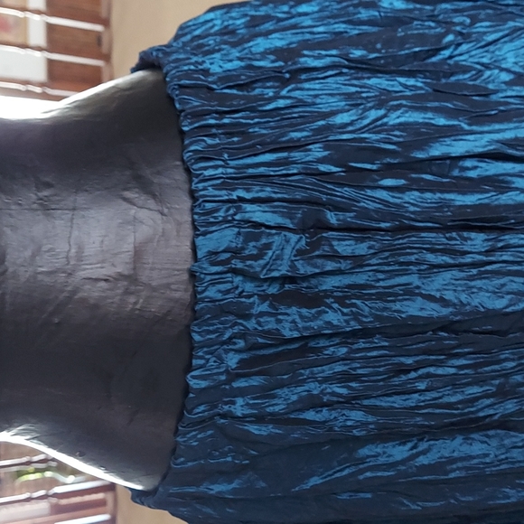 Beautiful Pleated Maxi Skirt - Picture 3 of 10